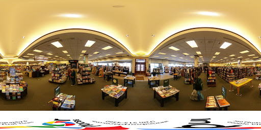 Book Store «Barnes & Noble», reviews and photos, 960 S Colorado Blvd, Glendale, CO 80246, USA