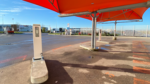 Borne de recharge de véhicules électriques E.Leclerc Station de recharge Lux