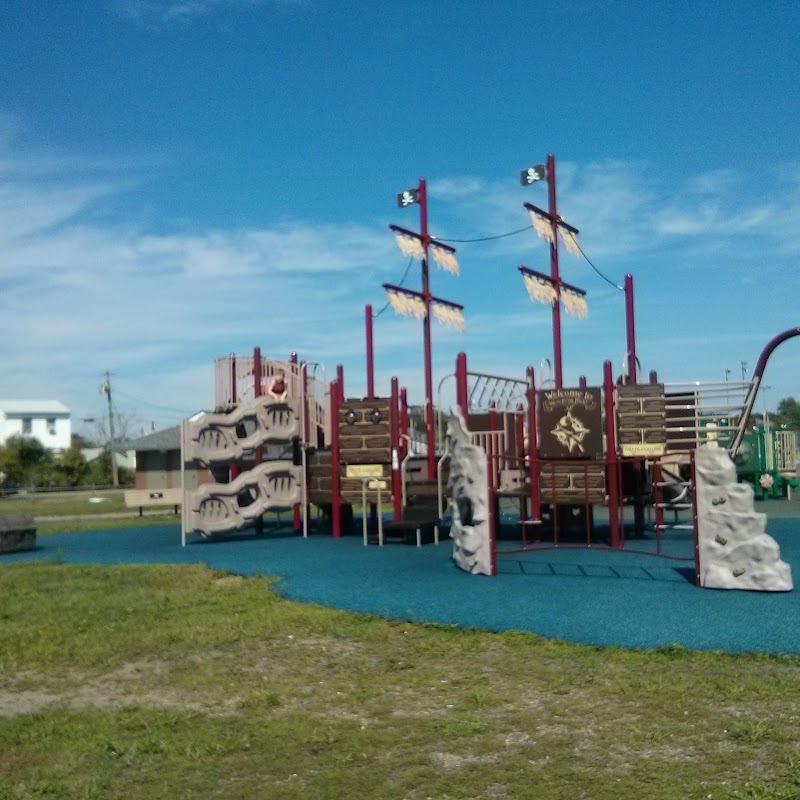 Shorefront Park