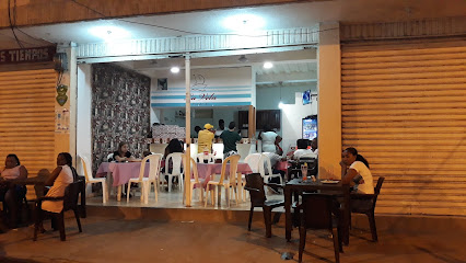 La Vela Pizza Y Cafe Unico En Comida Rapida Gourme - Cl. 9 #875 8-1 a, Tumaco, San Andres de Tumaco, Nariño, Colombia