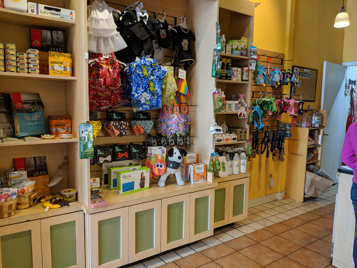 Pet Supply Store «The Dog Bakery», reviews and photos, 36 W Colorado Blvd, Pasadena, CA 91105, USA