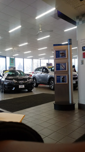 Honda Dealer «David Hobbs Honda», reviews and photos, 6100 N Green Bay Ave, Glendale, WI 53209, USA