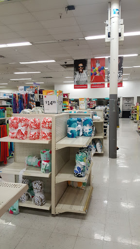 Discount Store «Kmart», reviews and photos, 101 Great Teays Blvd, Scott Depot, WV 25560, USA
