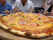 Pizza du Pizzeria PIZZA DES LYS à Péronnas - n°15