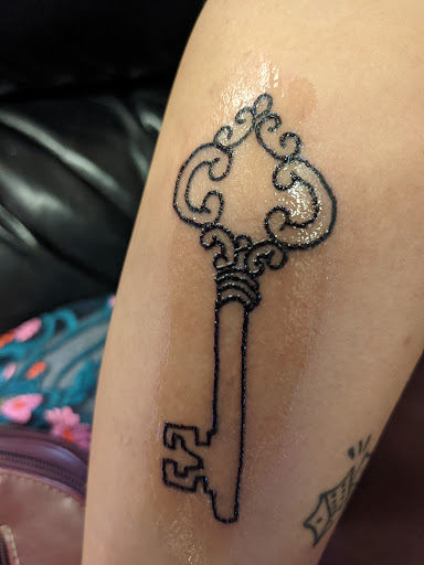 Tattoo Shop «Big Mikes House of Ink Inc», reviews and photos, 1026 W N Blvd, Leesburg, FL 34748, USA