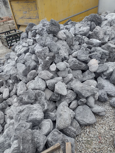 Hardware Store «Angelus Quarries Building Material», reviews and photos, 13902 Newhope St, Garden Grove, CA 92843, USA