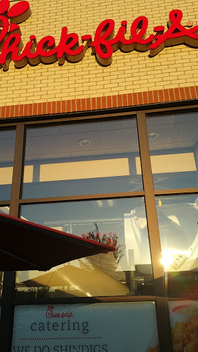 Fast Food Restaurant «Chick-fil-A», reviews and photos, 4925 Outer Loop, Louisville, KY 40219, USA