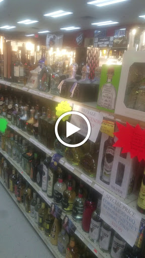 Liquor Store «Royal Liquor & Wine», reviews and photos, 1015 N Randall Rd, Elgin, IL 60123, USA