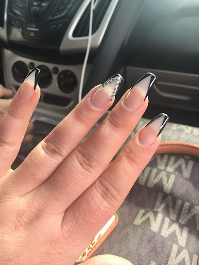 Paris Nails
