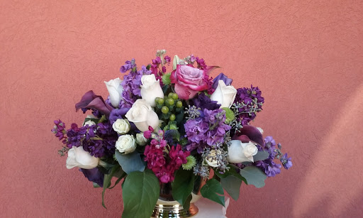 Florist «Blue Daisy Floral & Design», reviews and photos, 102 S Arlington Heights Rd, Arlington Heights, IL 60005, USA
