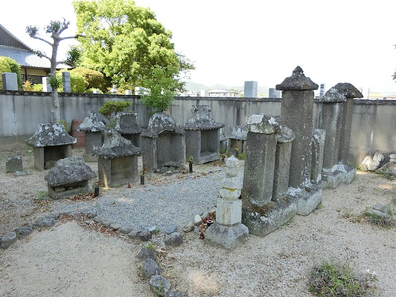 黒田家墓所