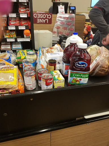 Shopping Mall «Crossroads Shopping Center», reviews and photos, 1525 U.S. 41, Schererville, IN 46375, USA