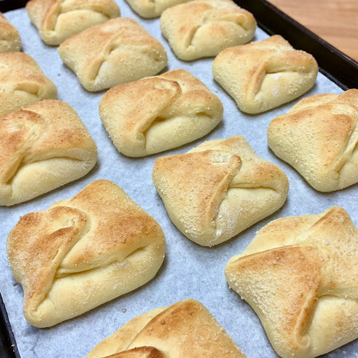 Bakery «Almont Pastry Shop», reviews and photos, 102 N Main St, Almont, MI 48003, USA