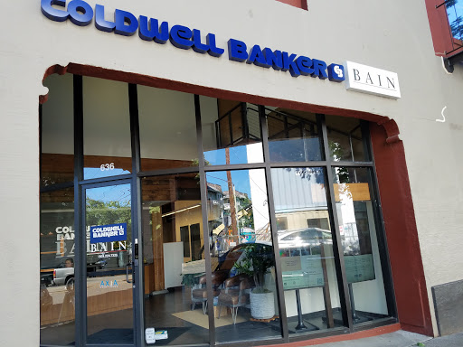 Real Estate Agency «Coldwell Banker Bain of Portland Uptown», reviews and photos, 636 NW 21st Ave, Portland, OR 97209, USA