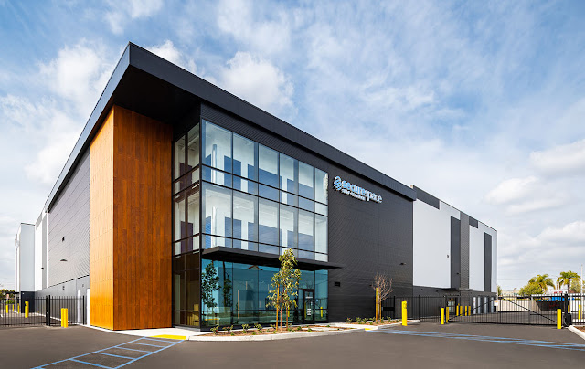 SecureSpace Self Storage Los Angeles Firestone