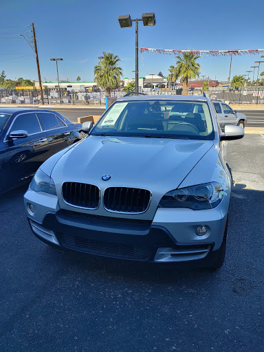 Used Car Dealer «Key West Sales & Financial Group», reviews and photos, 4323 W Van Buren St, Phoenix, AZ 85043, USA