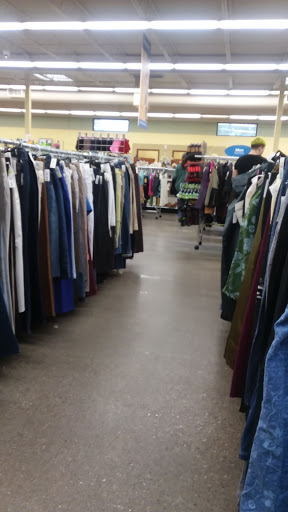 Thrift Store «Goodwill Store and Donation Center», reviews and photos, 1484 E Ellis Rd, Norton Shores, MI 49444, USA