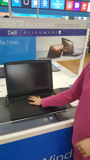 Electronics Store «Best Buy», reviews and photos, 1100-1300 N Galleria Dr, Middletown, NY 10941, USA