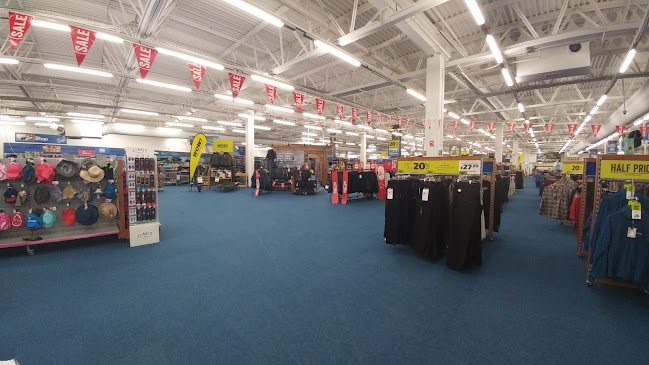 Reviews of GO Outdoors in Stoke-on-Trent - Clothing store