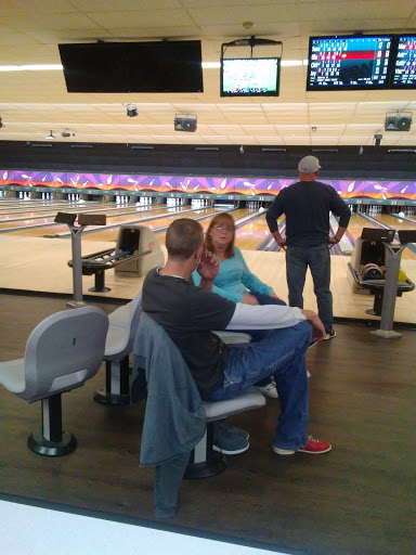 Bowling Alley «AMF Bristol Pike Lanes», reviews and photos, 2501 Bristol Pike, Croydon, PA 19021, USA