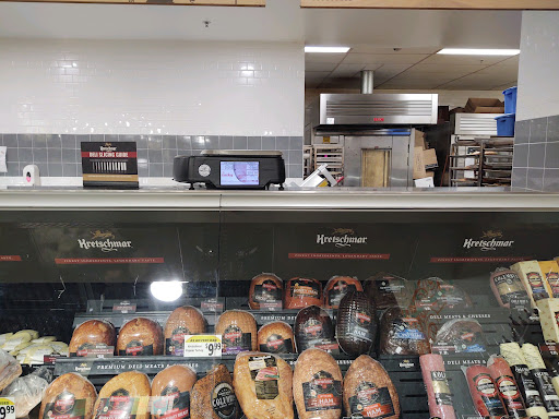 Supermarket «Save Mart Supermarkets», reviews and photos, 1337 E Pacheco Blvd, Los Banos, CA 93635, USA