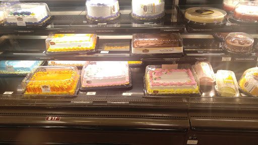 Shopping Mall «Eastgate Shopping Center», reviews and photos, 26270 Gratiot Ave, Roseville, MI 48066, USA