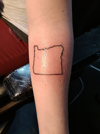 Body Piercing Shop «Multnomah Body Piercing and Tattoo», reviews and photos, 1861 NE Division St, Gresham, OR 97030, USA