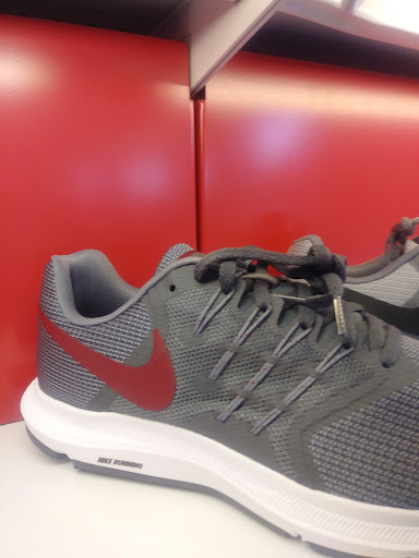 Shopping Mall «Main Street Shopping Center», reviews and photos, 110 Cherokee Pl, Cartersville, GA 30121, USA