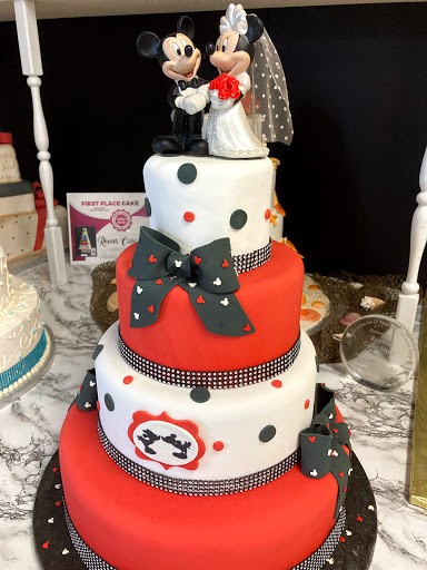 Bakery «Reeves Cake Shop», reviews and photos, 2770 Cory Ave, Akron, OH 44314, USA