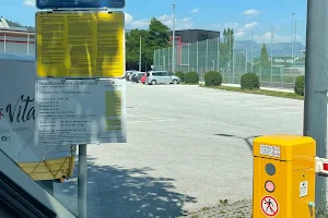 Parkplatz Fischergries - Kufstein Arena image