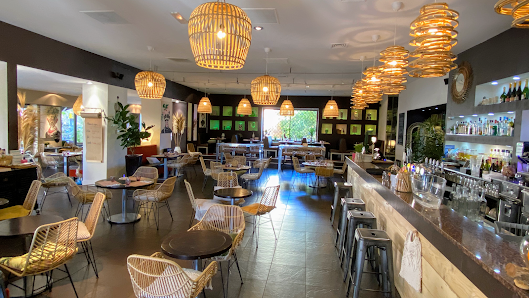Monteverdi Café Brasserie Restaurant Bar A Vins 443 Bd Edouard Daladier, 84100 Orange