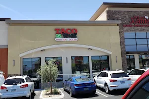 Taco Verde and Salsa Bar image