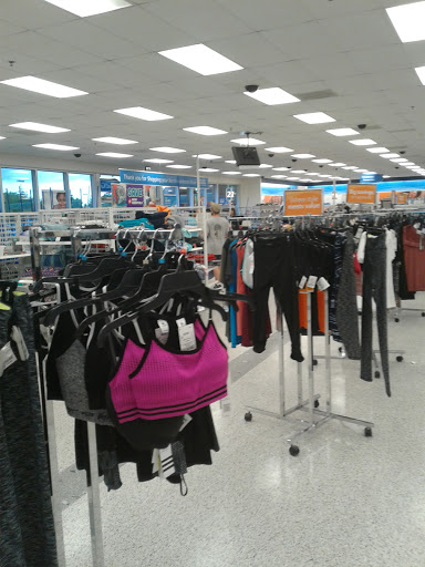 Clothing Store «Ross Dress for Less», reviews and photos, 1180 Stafford Market Pl, Stafford, VA 22556, USA