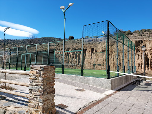Pabellón deportivo de Aldeire en Aldeire, Granada