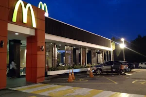 McDonald's @ Petronas Kota Damansara DT image