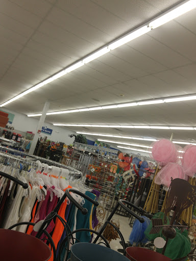 Thrift Store «Green Bay East Goodwill Retail Store & Training Center», reviews and photos