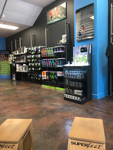 Sporting Goods Store «Fleet Feet Sports Orlando», reviews and photos, 25 W Crystal Lake St, Orlando, FL 32806, USA