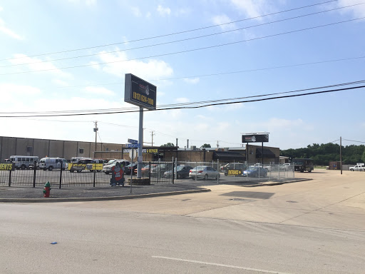 Auto Parts Store «Discount Auto Parts Exchange APE Auto Parts», reviews and photos, 2120 Solona St, Haltom City, TX 76117, USA