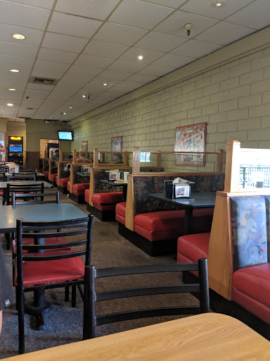 Pizza Restaurant «Round Table Pizza», reviews and photos, 4007 S Virginia St, Reno, NV 89502, USA