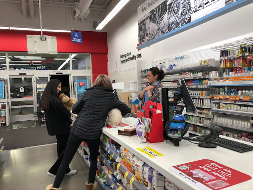 Drug Store «Walgreens», reviews and photos, 105 E Glenoaks Blvd, Glendale, CA 91207, USA
