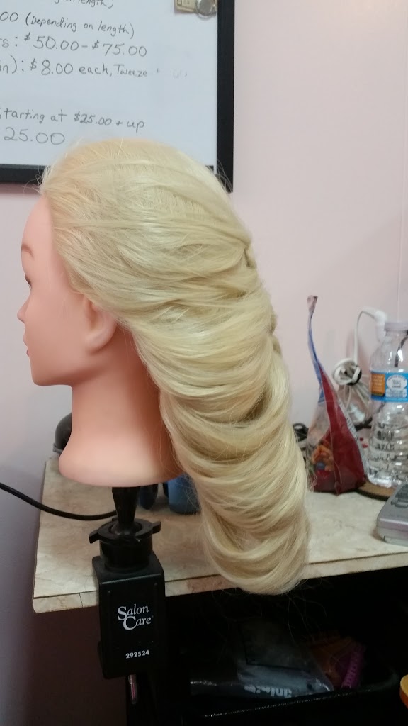 Marilyn's Hair Magic & Makeup Studio 36442
