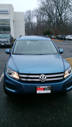Volkswagen Dealer «DCH Volkswagen of Freehold», reviews and photos, 4360 U.S. 9, Freehold, NJ 07728, USA