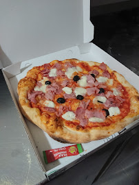 Photos du propriétaire du Livraison de pizzas Pizza La Stazione à Mornant - n°9
