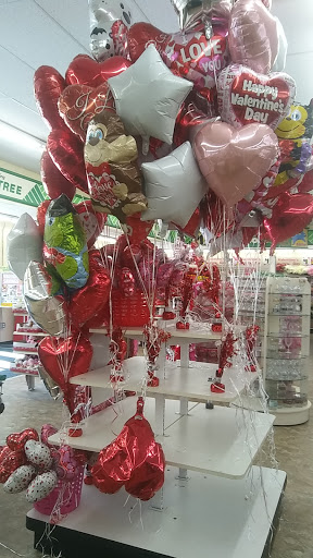 Dollar Store «Dollar Tree», reviews and photos, 21515 E Cliff Dr, Santa Cruz, CA 95062, USA