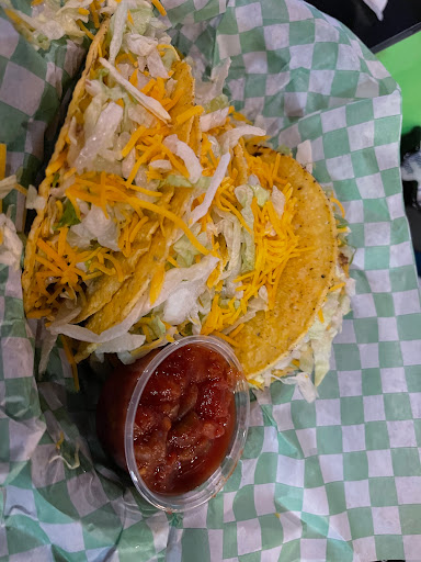 Bar & Grill «The Half Penny Public House», reviews and photos, 3743 Commercial St SE, Salem, OR 97302, USA