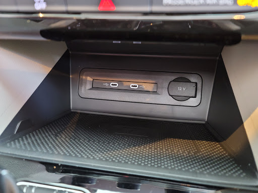 Volkswagen Dealer «Sutliff Volkswagen», reviews and photos, 1301 Paxton St, Harrisburg, PA 17104, USA