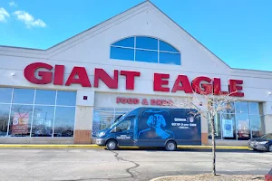 Giant Eagle Supermarket image