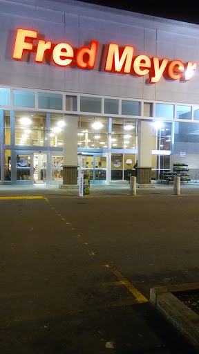 Grocery Store «Fred Meyer», reviews and photos, 25250 Pacific Hwy S, Kent, WA 98032, USA