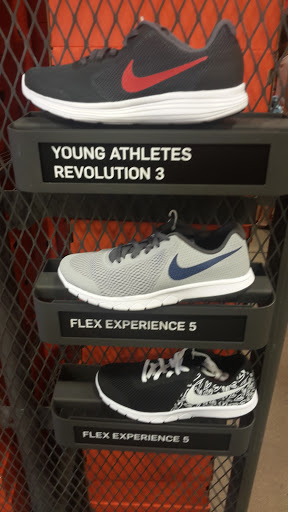 Clothing Store «Nike Factory Store», reviews and photos, 10801 Corkscrew Rd D-177, Estero, FL 33928, USA