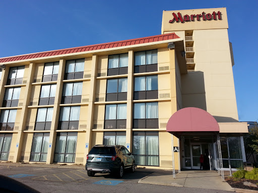 Hotel «Cleveland Airport Marriott», reviews and photos, 4277 W 150th St, Cleveland, OH 44135, USA
